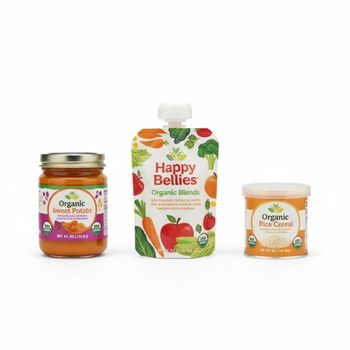 Visual comparison of organic baby food pouches, glass jars, and powdered baby food formats for health and convenience. Visual comparison of organic baby food pouches, glass jars, and powdered baby food formats for health and convenience.